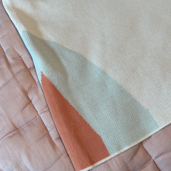 Mystree ArtWalk Blocked/Orange/Blue shorts. Size large - Picture 3 of 5